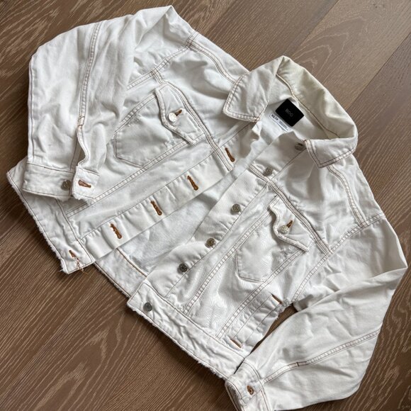 BDG White Cropped Denim Jacket Button Front - Picture 2 of 2